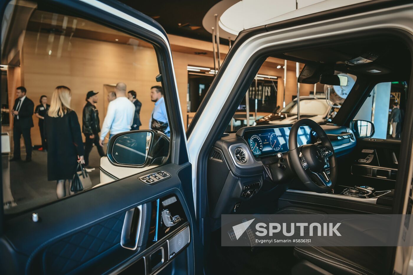 Russia Mercedes-Benz