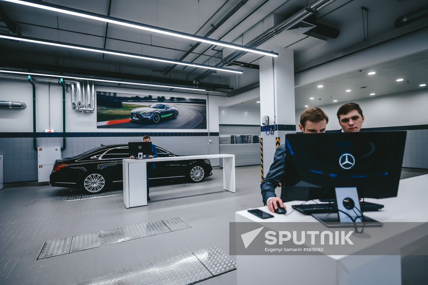 Russia Mercedes-Benz