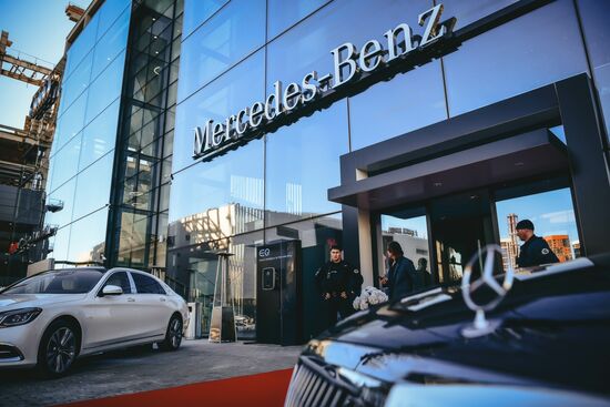 Russia Mercedes-Benz