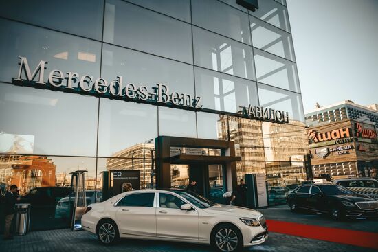 Russia Mercedes-Benz