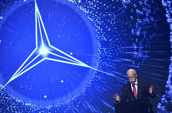 Russia Mercedes-Benz