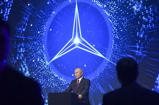 Russia Mercedes-Benz