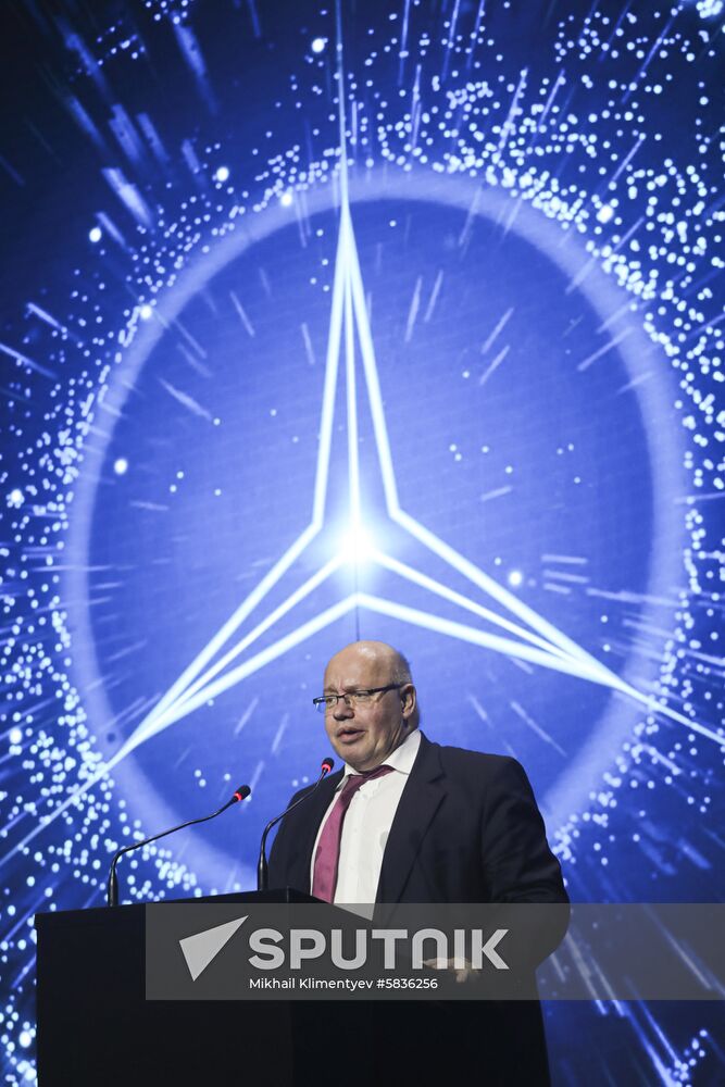 Russia Mercedes-Benz