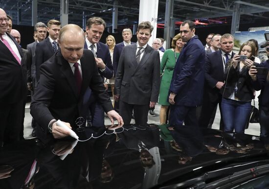 Russia Mercedes-Benz