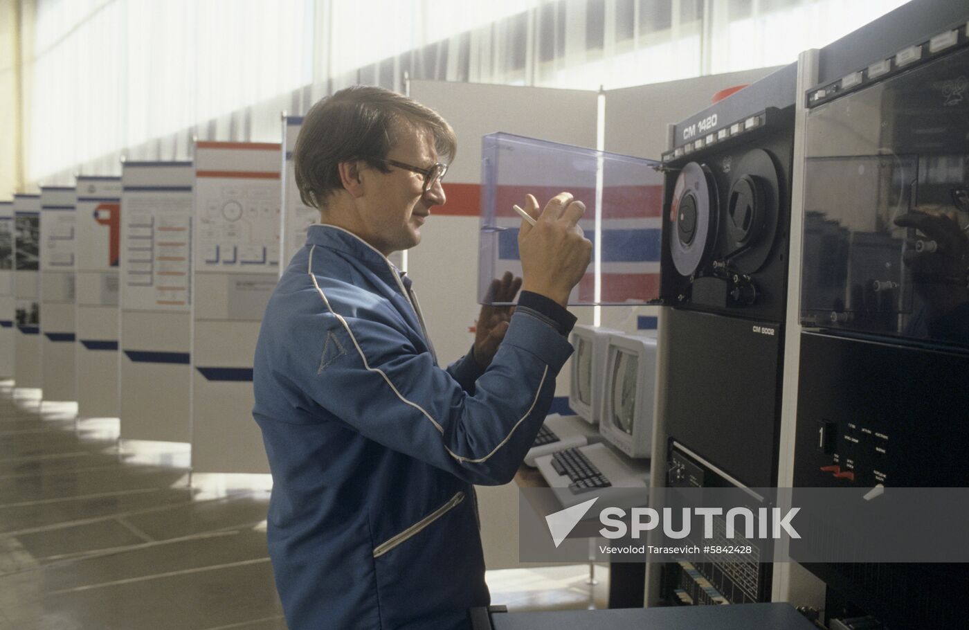 Pozitron research and manufacturing association, Leningrad