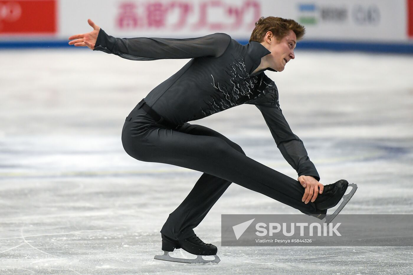 Russia's Alexander Samarin skates his short programme at the World Team Trophy figure skating competition in Fukuoka, Japan. Location: Japan, Fukuoka. Author: Vladimir Pesnya/Sputnik. Japan Figure Skating Team Worlds Men