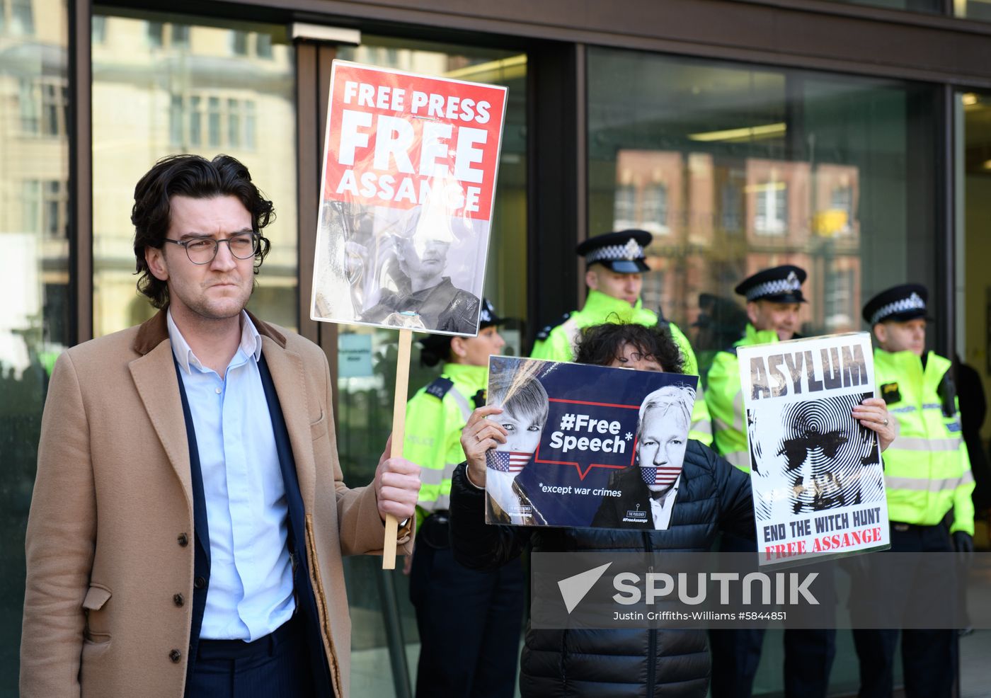 Great Britain Wikileaks Assange Arrest