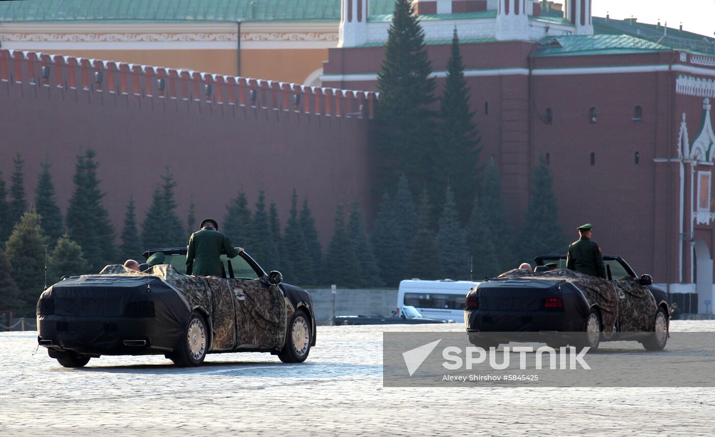Russia Aurus Cabrio