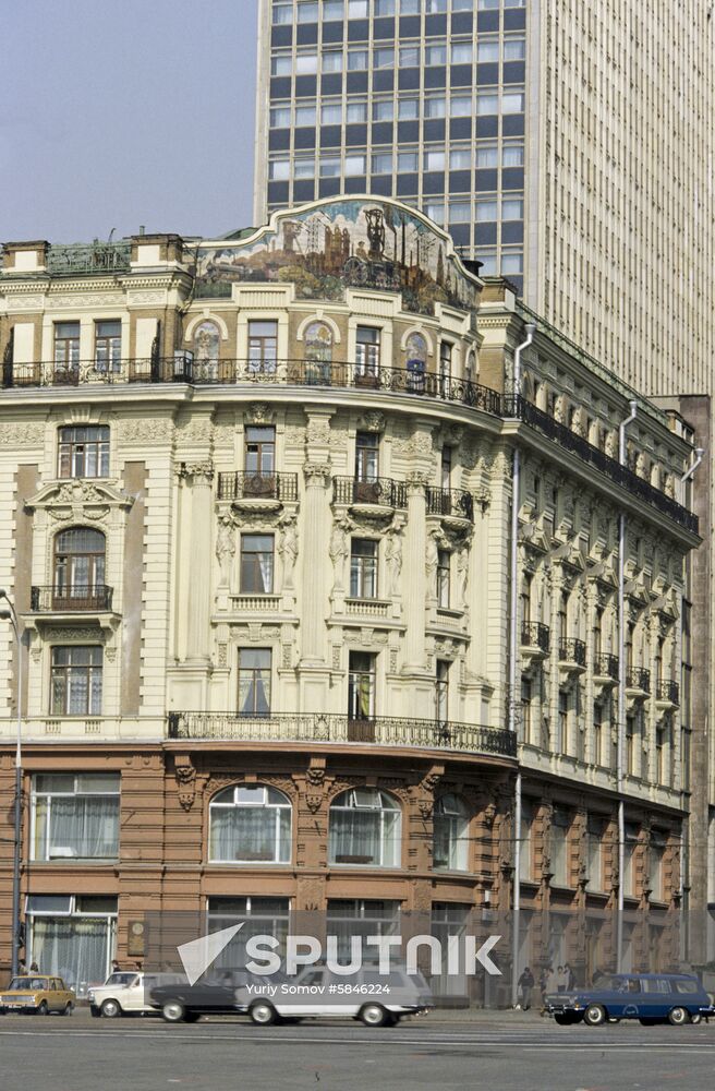 National Hotel