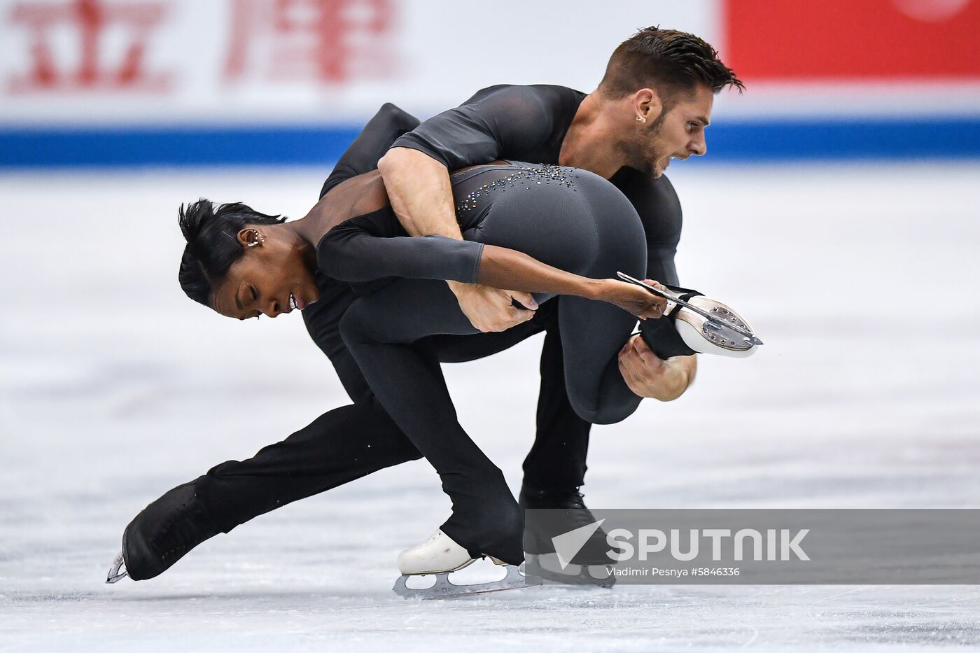 Japan Figure Skating Team Worlds Pairs