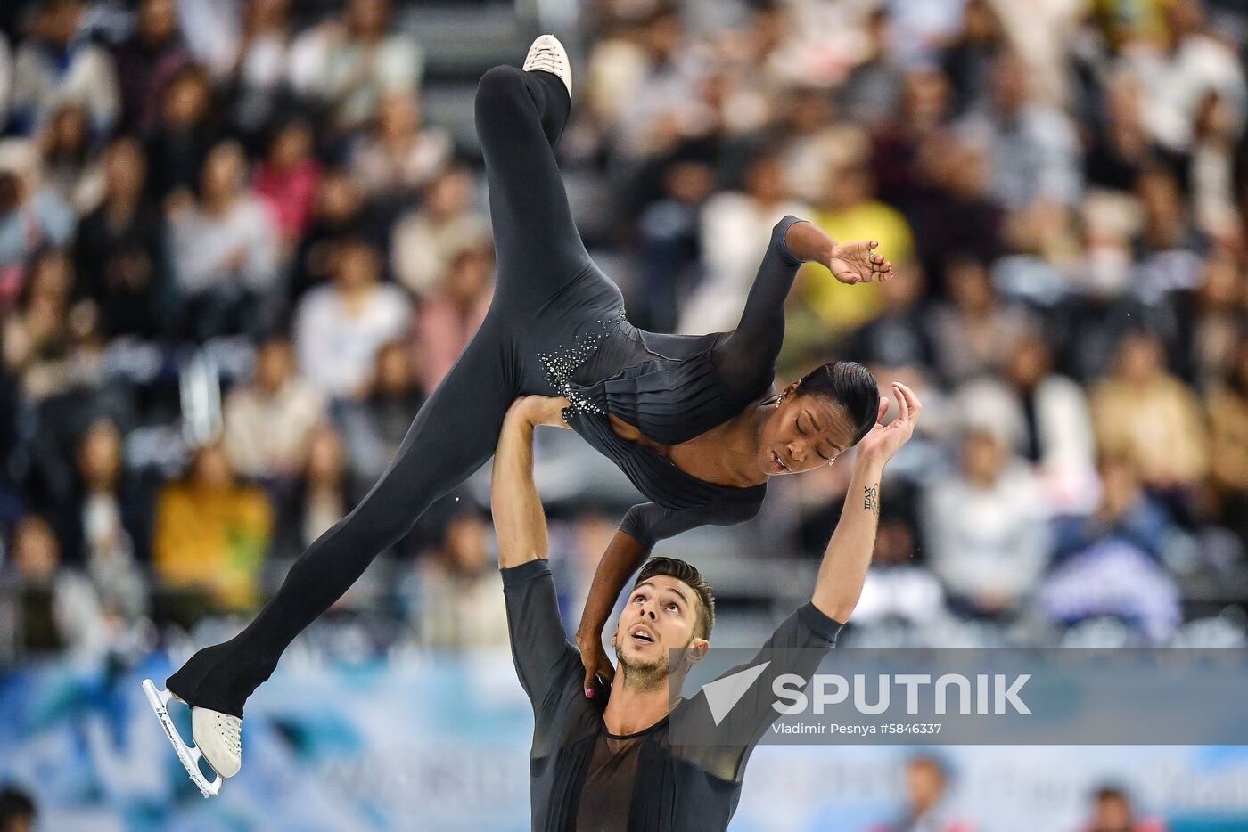 Japan Figure Skating Team Worlds Pairs