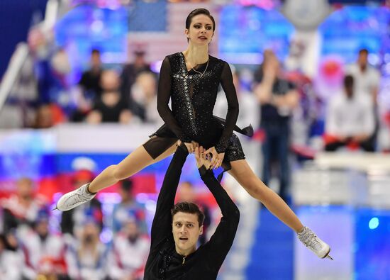 Japan Figure Skating Team Worlds Pairs
