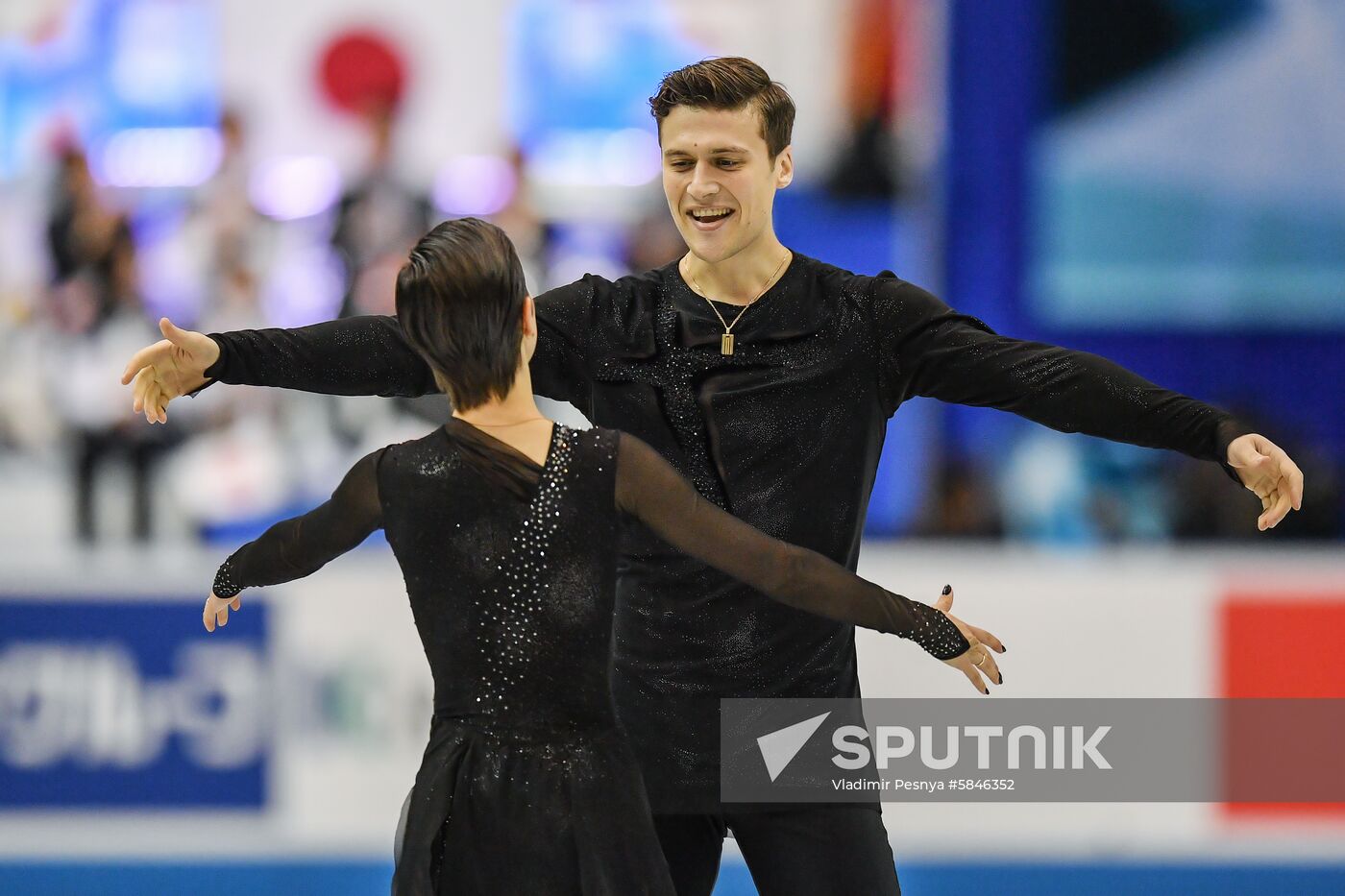 Japan Figure Skating Team Worlds Pairs
