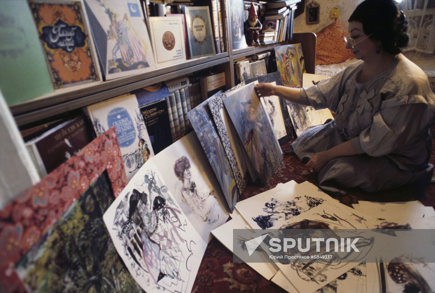Works by artist Valery Karasyov