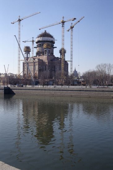Construction of Christ Savior Cathedral in Moscow