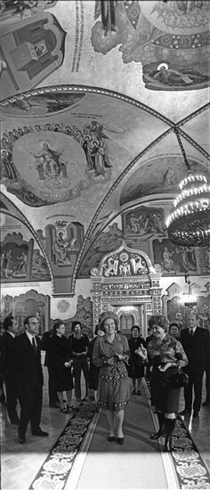 Princess Beatrix of the Netherlands visits USSR