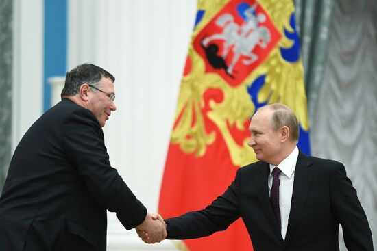 Russia France Business