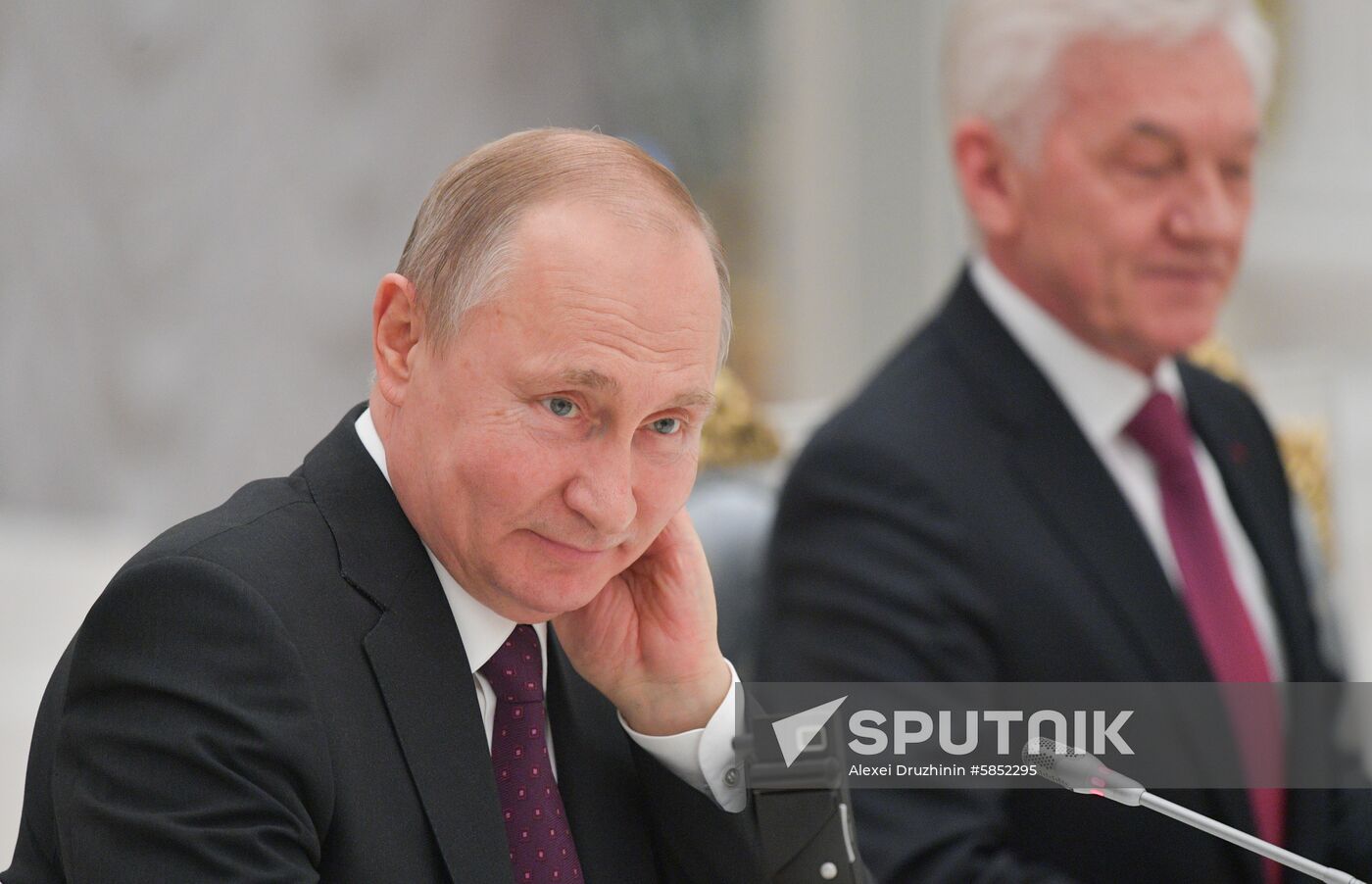 Russia France Business