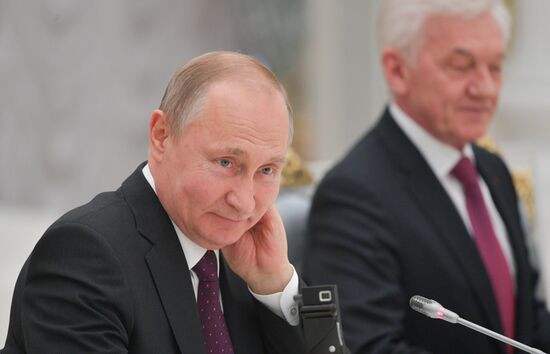 Russia France Business
