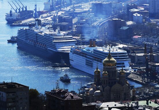 Russia Cruise Ships