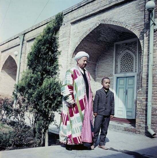 Mufti Ziyauddinkhan ibn Eshon Babakhan