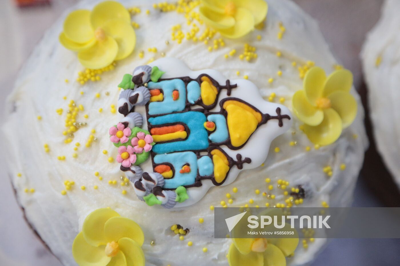 Russia Orthodox Easter Preparation