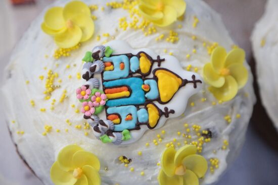 Russia Orthodox Easter Preparation