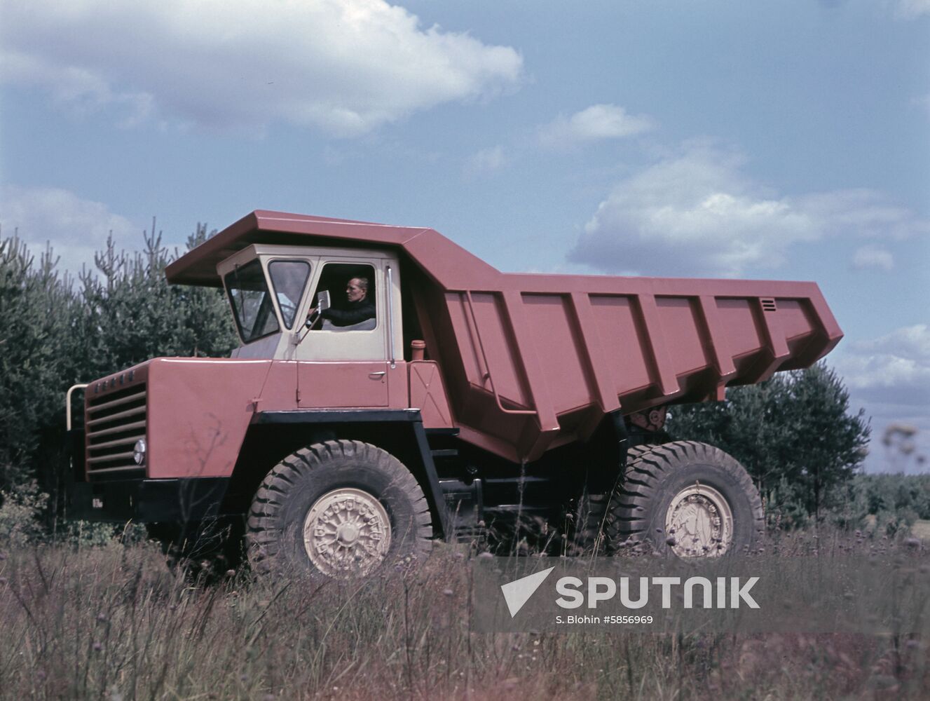 BelAZ-540 dump truck