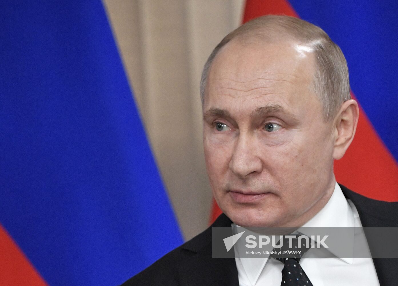 Russian President Vladimir Putin meets with North Korean leader Kim Jong Un at the Far Eastern Federal University campus on Russky Island in Vladivostok, Russia. Location: Russia, Vladivostok. Author: Aleksey Nikolskyi/Sputnik. Russia North Korea