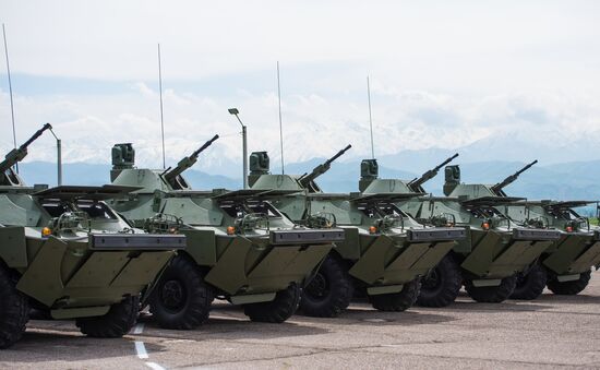 Kyrgyzstan Russia Army