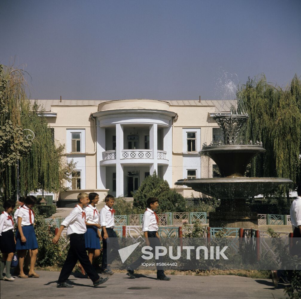 Boarding school in Luchob