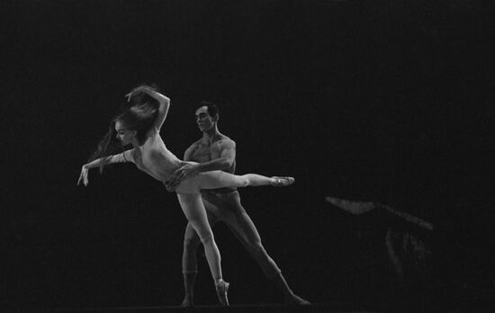 Joffrey Ballet dance company's tour in USSR