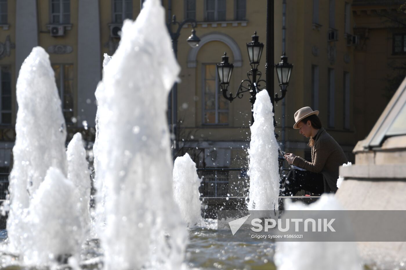Russia Fountain Season