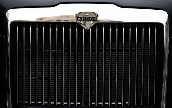 Russia Aurus Cabrio