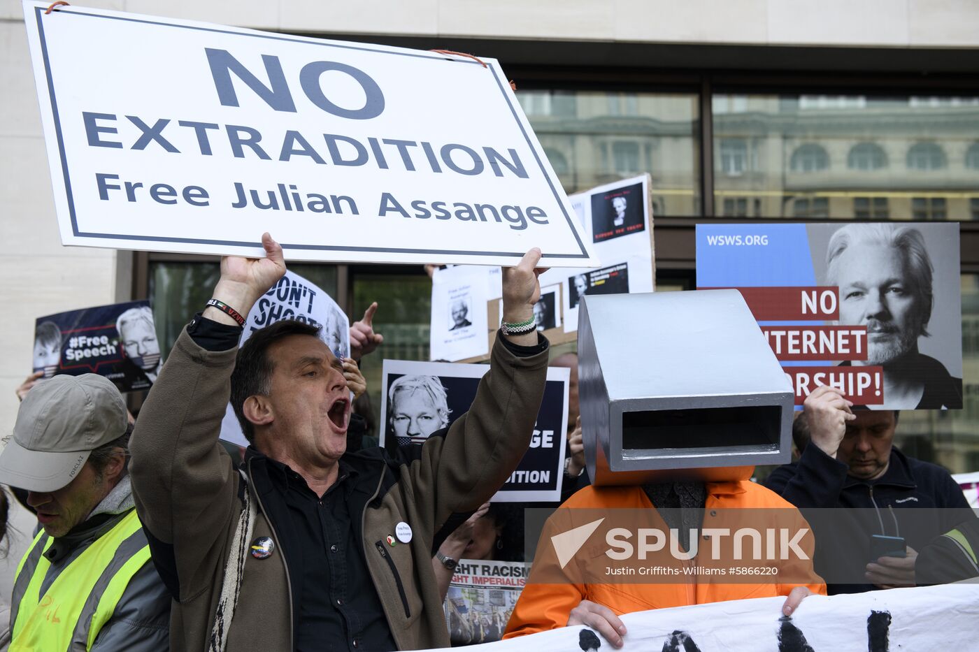 Great Britain Wikileaks Assange Court