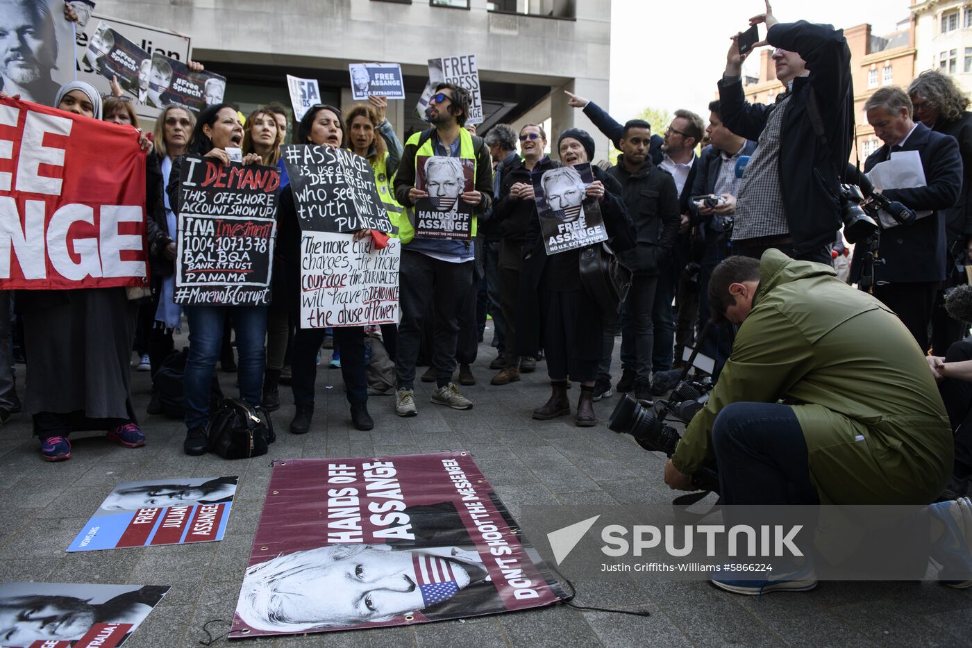 Great Britain Wikileaks Assange Court