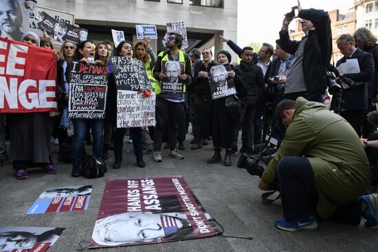 Great Britain Wikileaks Assange Court