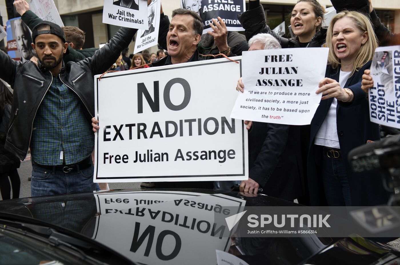 Great Britain Wikileaks Assange Court