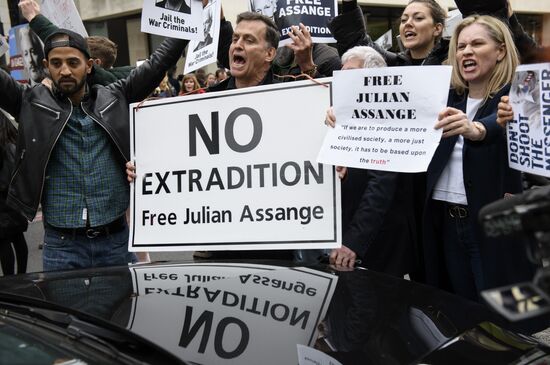 Great Britain Wikileaks Assange Court