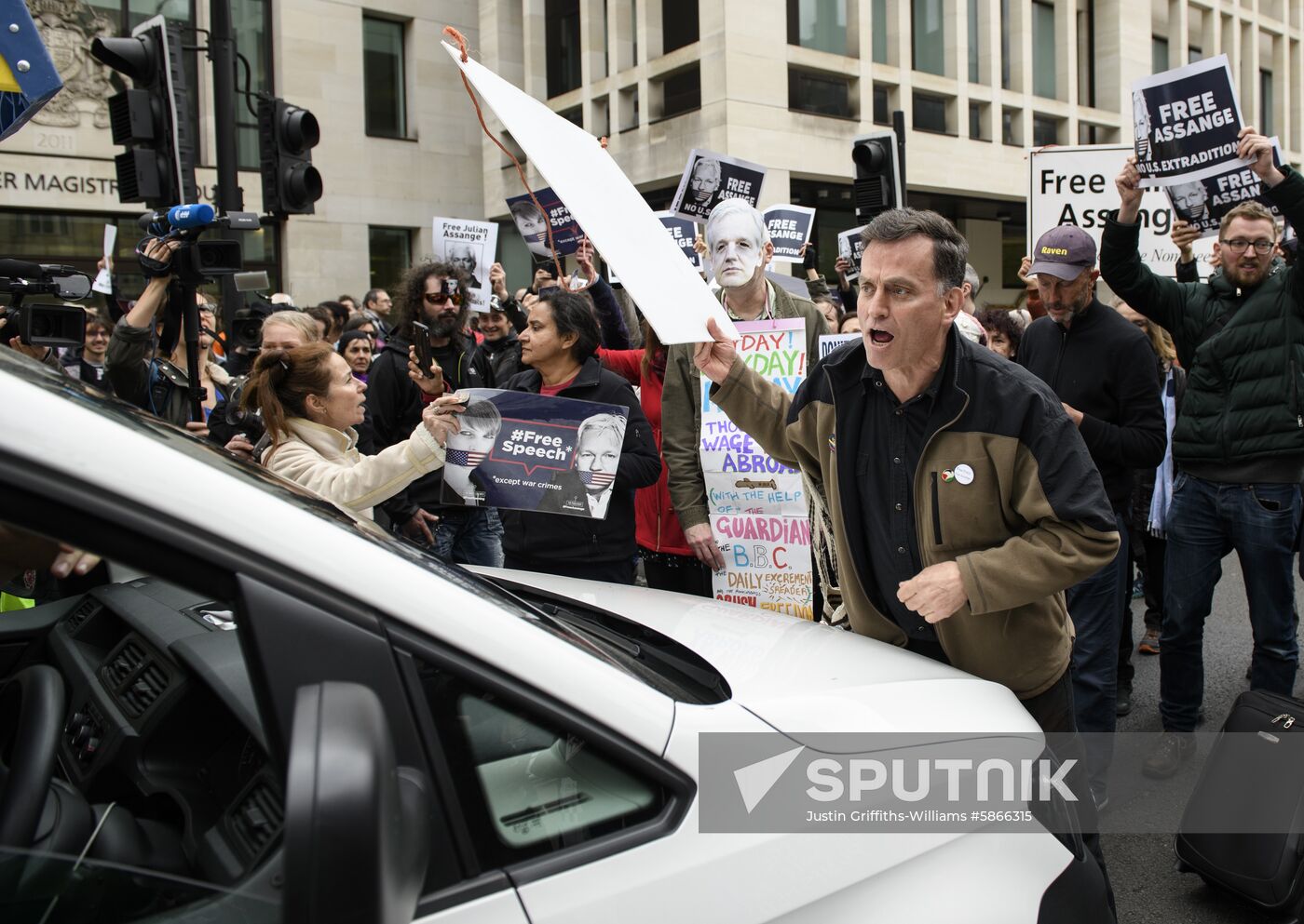 Great Britain Wikileaks Assange Court