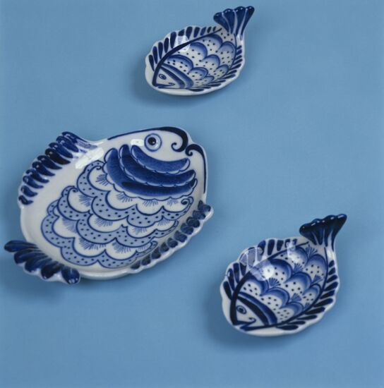 Gzhel folk craft