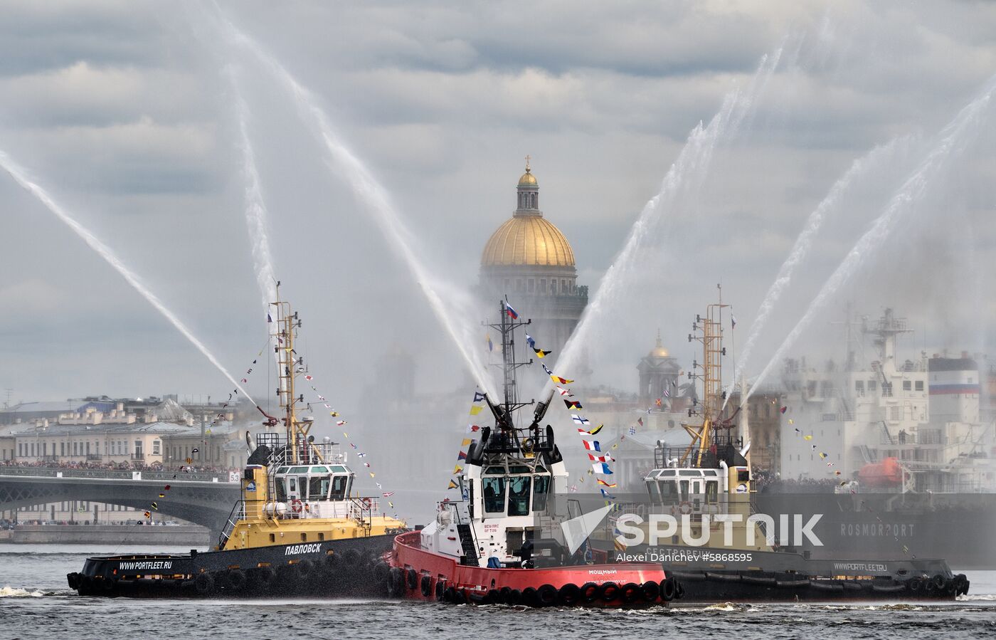 Russia Ships Festival