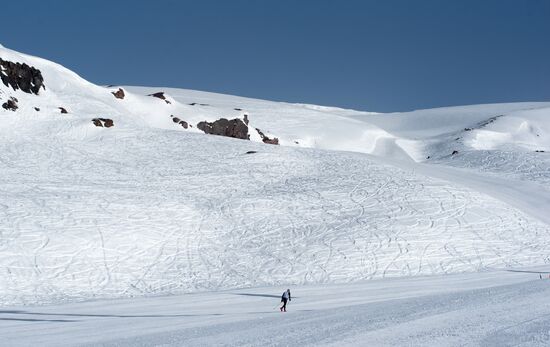 Russia Elbrus Climbing