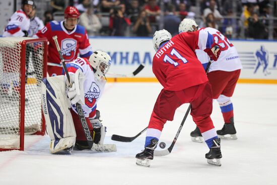 Russia Putin Hockey