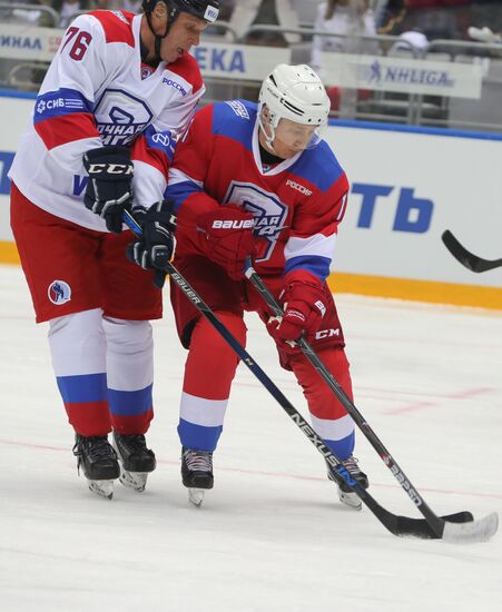 Russia Putin Hockey