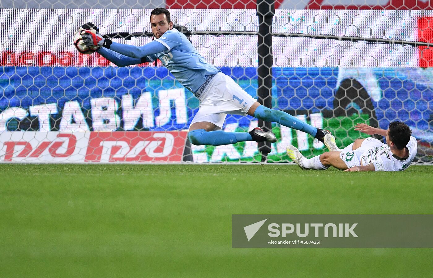 Russia Soccer Premier-League Lokomotiv - Rubin