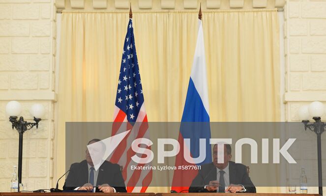 Russian Foreign Minister Sergei Lavrov and US State Secretary Mike Pompeo, left, listen to questions during a news conference following their meeting, in Sochi, Russia. Location: Russia, Sochi. Author: Ekaterina Lyzlova/Sputnik. Russia U.S.