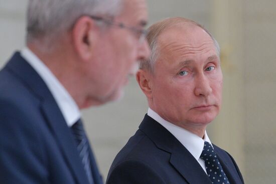 Russia Austria