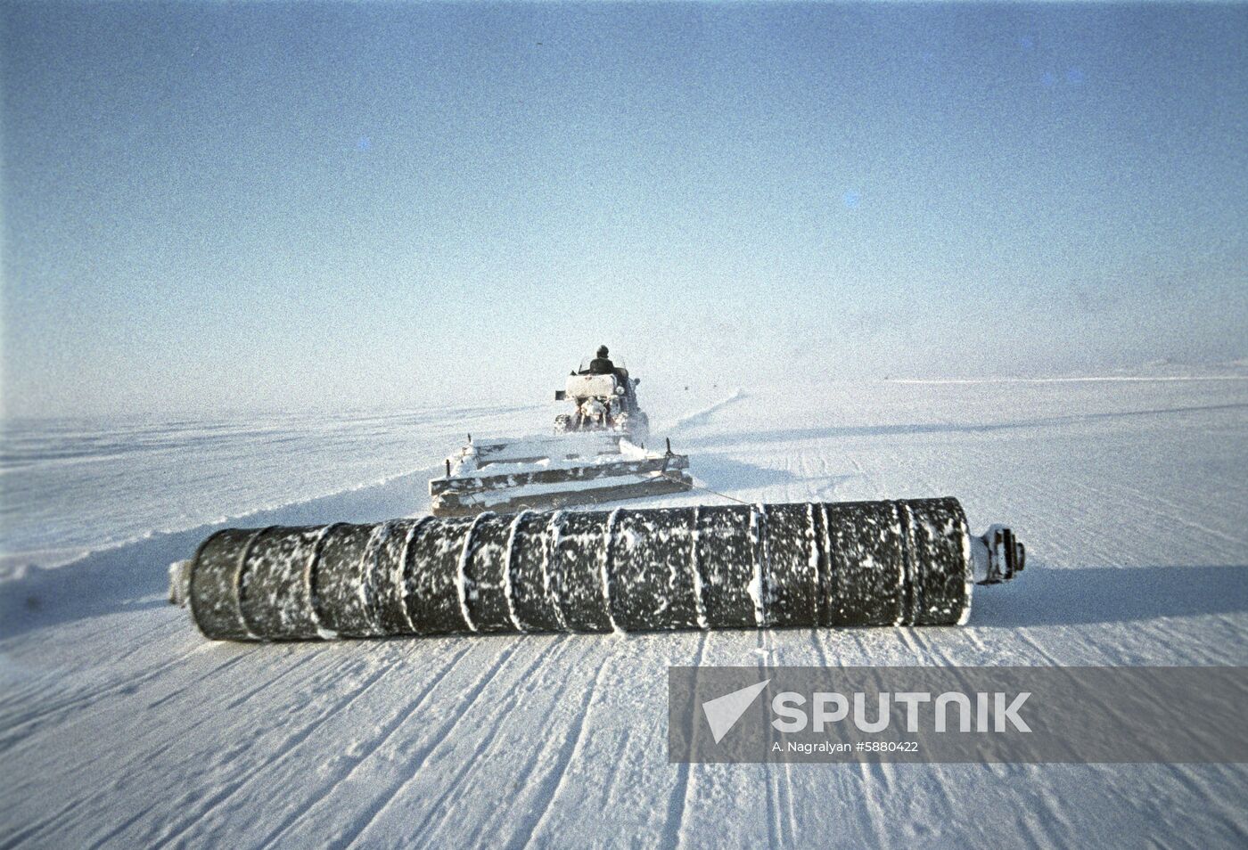 North Pole 16 drifting scientific research station