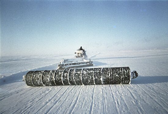 North Pole 16 drifting scientific research station